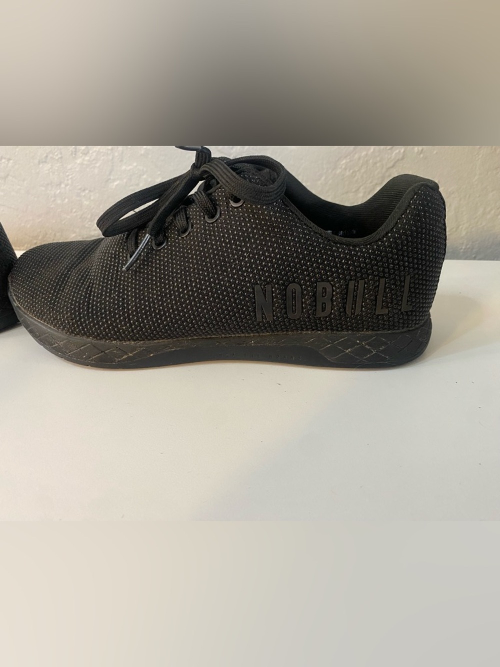 Black NOBULL Unisex Cross Training Shoes Size Men’s 8.5/ Women’s 10 - Picture 3 of 9